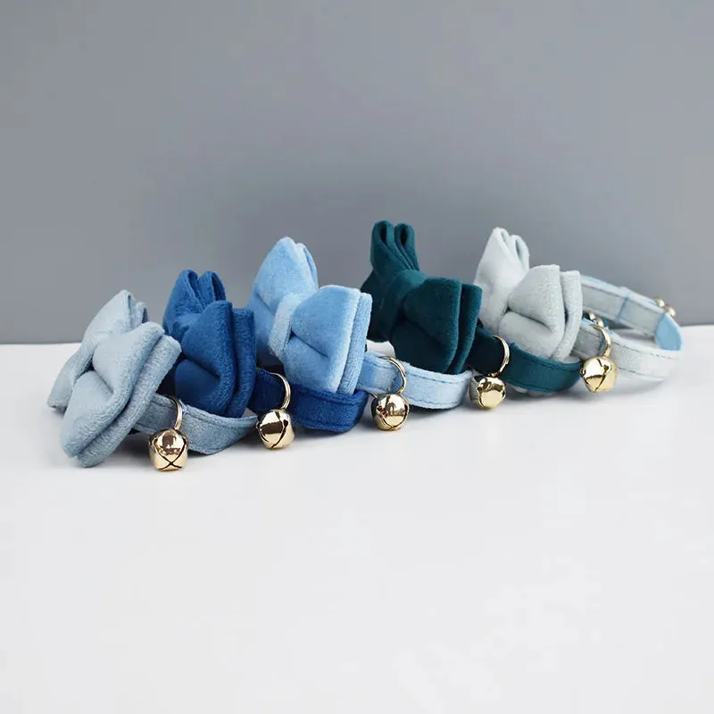AnyWags Cat Collar Blue Large with Safety Buckle, Bell, and Durable Strap Stylish and Comfortable Pet Accessory
