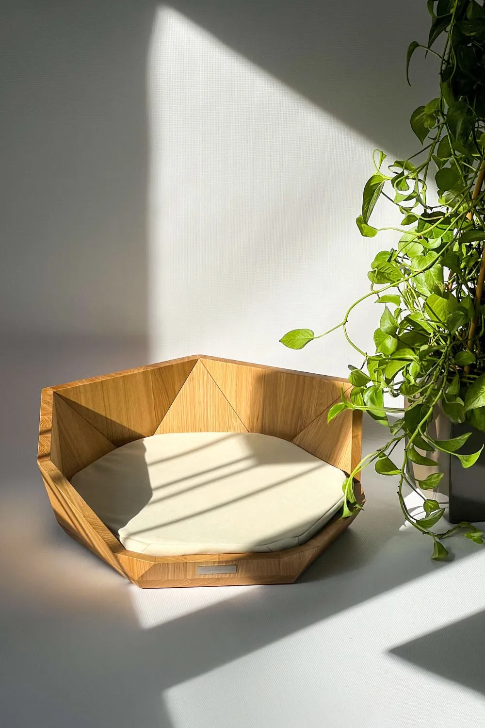 MISSOGNO Lotus Oak Orthopaedic Pet Bed