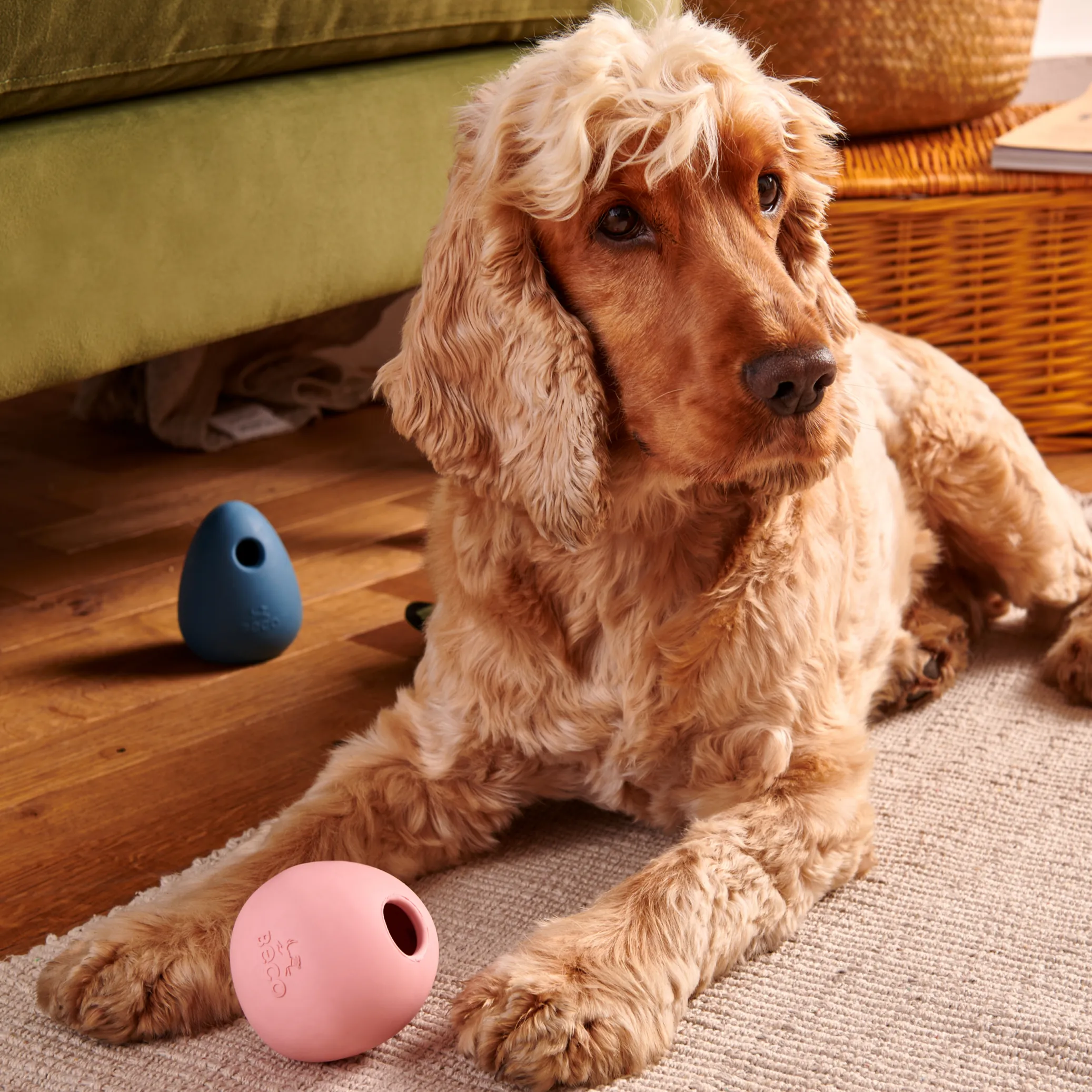 Natural Rubber Wobble Ball with Treat Hole